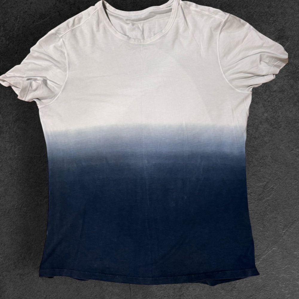 lululemon athletica White and Blue Gradient Short Sleeve Tee
